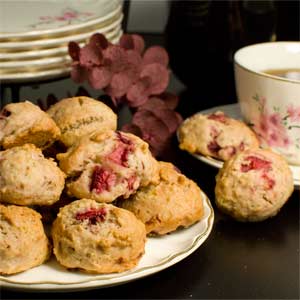Strawberry Mini Muffin Bites